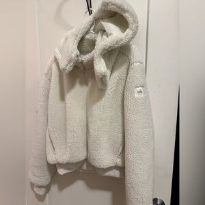 ALO Yoga Cream Sherpa Jacket